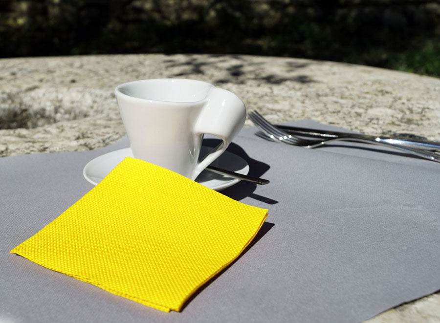 Servilletas 20x20 Micropunto 100ud Amarillo