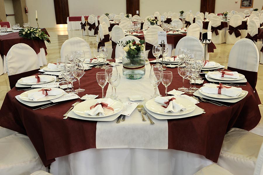 Mantel Cubre Gran Formato Novotex 220x220cm, 25uds