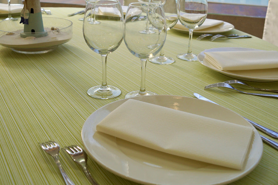 Mantel Papel 100x100cm Blanco Deco. Basic Pistacho, 400uds