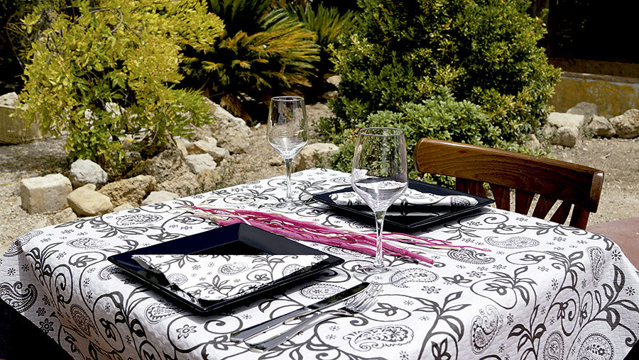Mantel Papel Blanco 100x100 Deco. Cachemir