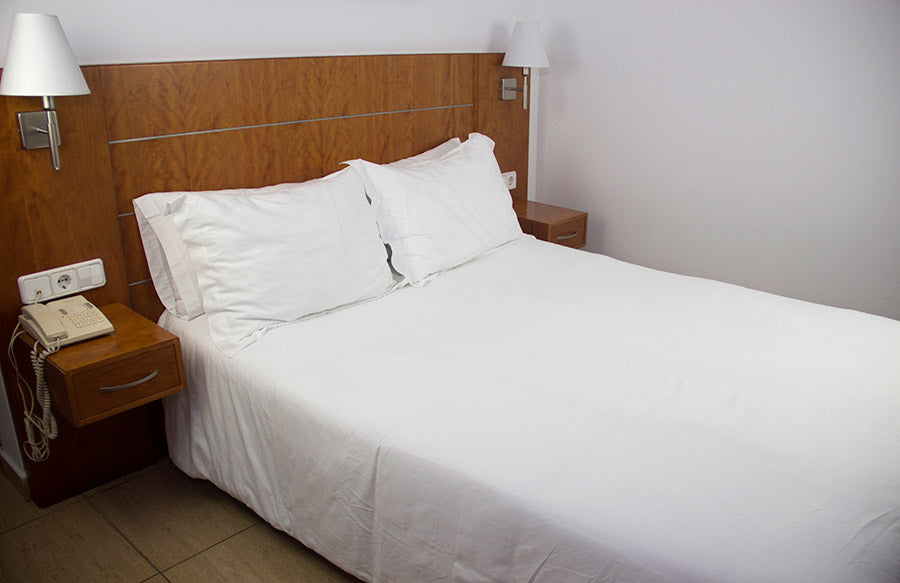 Funda Nórdica Blanca 180x220cm (50% Poliéster / 50% Algodón)