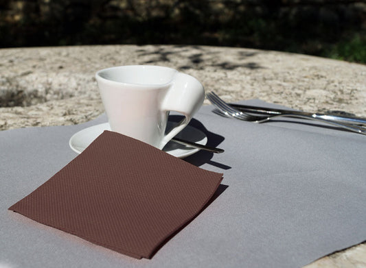 Servilletas 20x20 Micropunto 100ud Chocolate