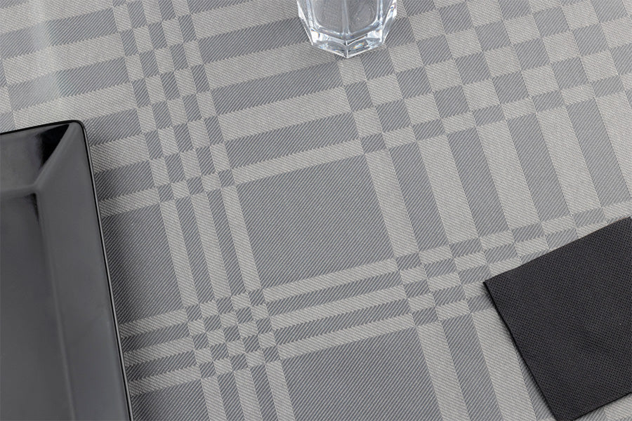 Mantel Extratela Cuadros 160x160cm (Confeccionado a 156x156cm)